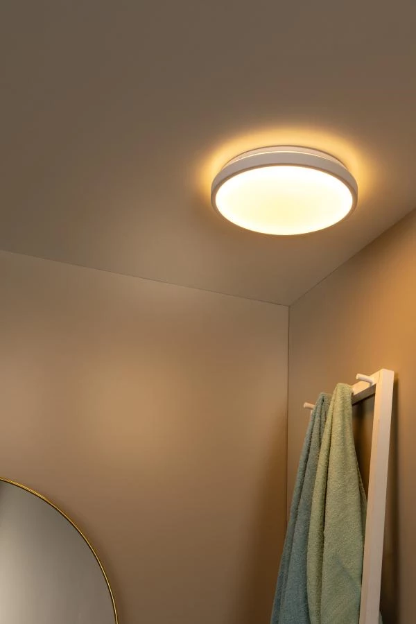 Lucide DASHER - Flush ceiling light Bathroom - Ø 34,8 cm - LED - 1x18W 2700K - IP44 - Motion & Day/Night Sensor - White - atmosphere 1